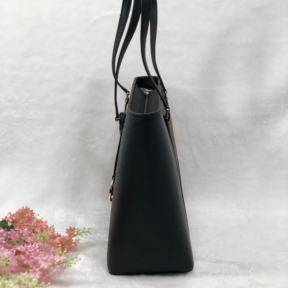 Micheal Kors Sady Black Tote - Picture 4 of 8